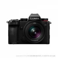 松下 DC-S5CGK-K  內(nèi)含LUMIX S 50mm F1.8（S50）微單相機   LUMIX S5 是為注重質(zhì)量的內(nèi)容創(chuàng)建者而設計，該機器符合人體工程學，可在靈敏度范圍內(nèi)提供卓越圖像質(zhì)量的照片和視頻。